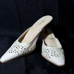 Preview Nordstroms Cream Slip On Leather Mules 7.5